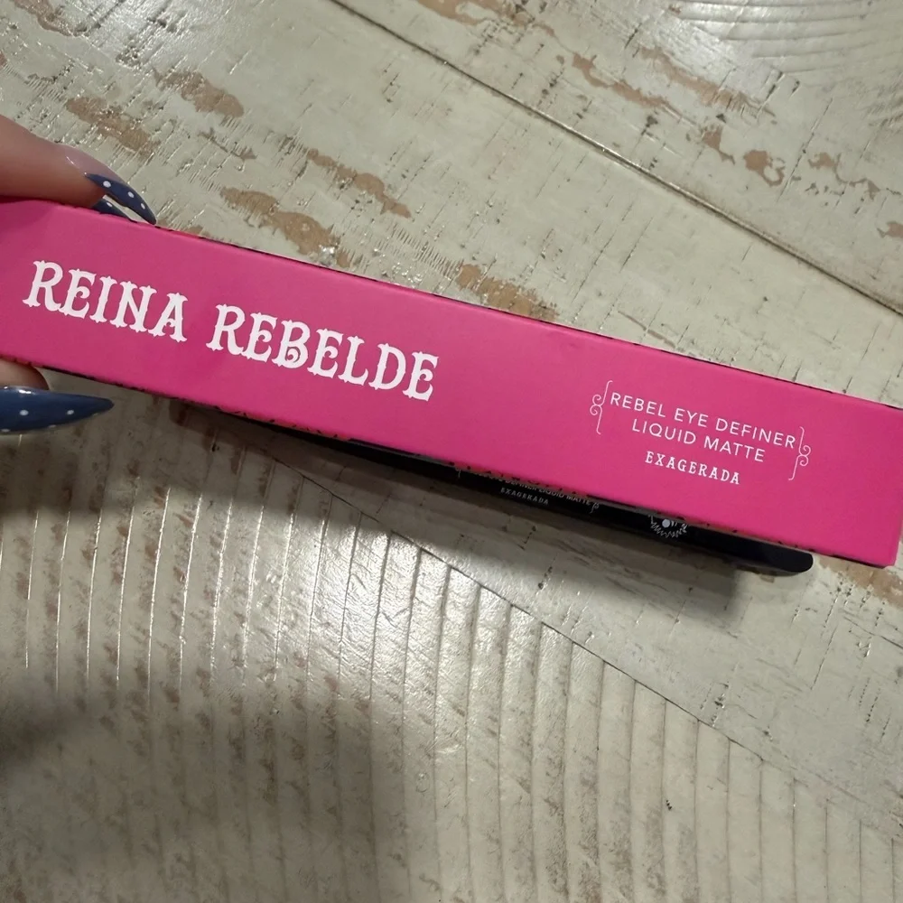 NIB Reina Rebelde Liquid Matte Eyeliner